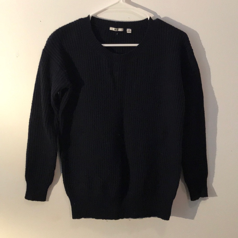 Uniqlo Navy Blue Basic Sweater